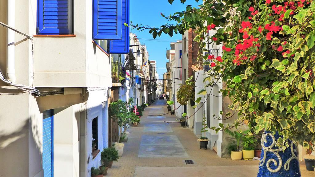 Helena Seaview & Beach-Apartment Montgat Esterno foto