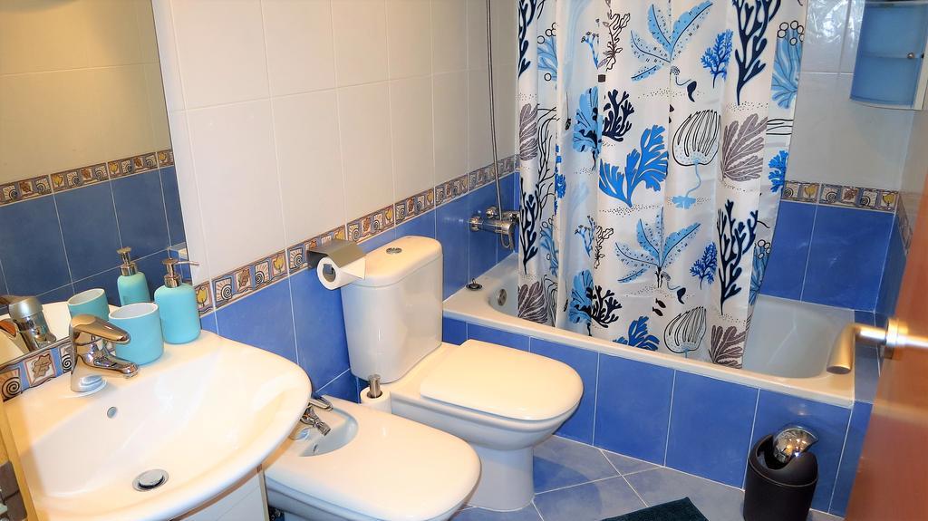 Helena Seaview & Beach-Apartment Montgat Esterno foto