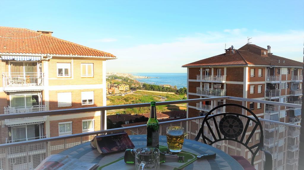 Helena Seaview & Beach-Apartment Montgat Esterno foto