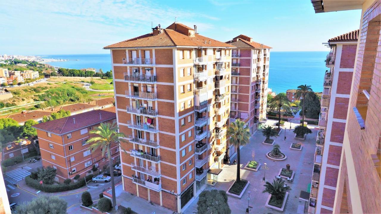 Helena Seaview & Beach-Apartment Montgat Esterno foto