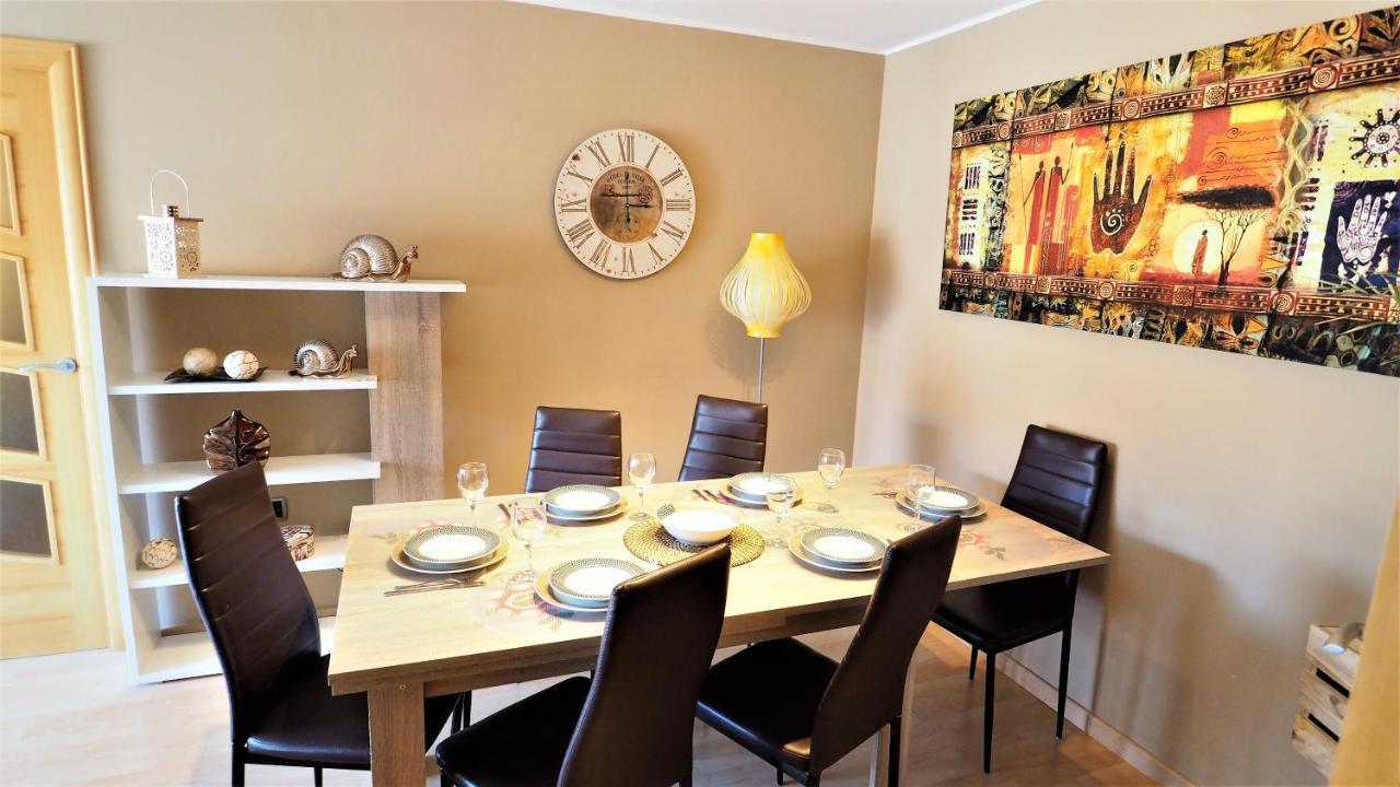 Helena Seaview & Beach-Apartment Montgat Esterno foto