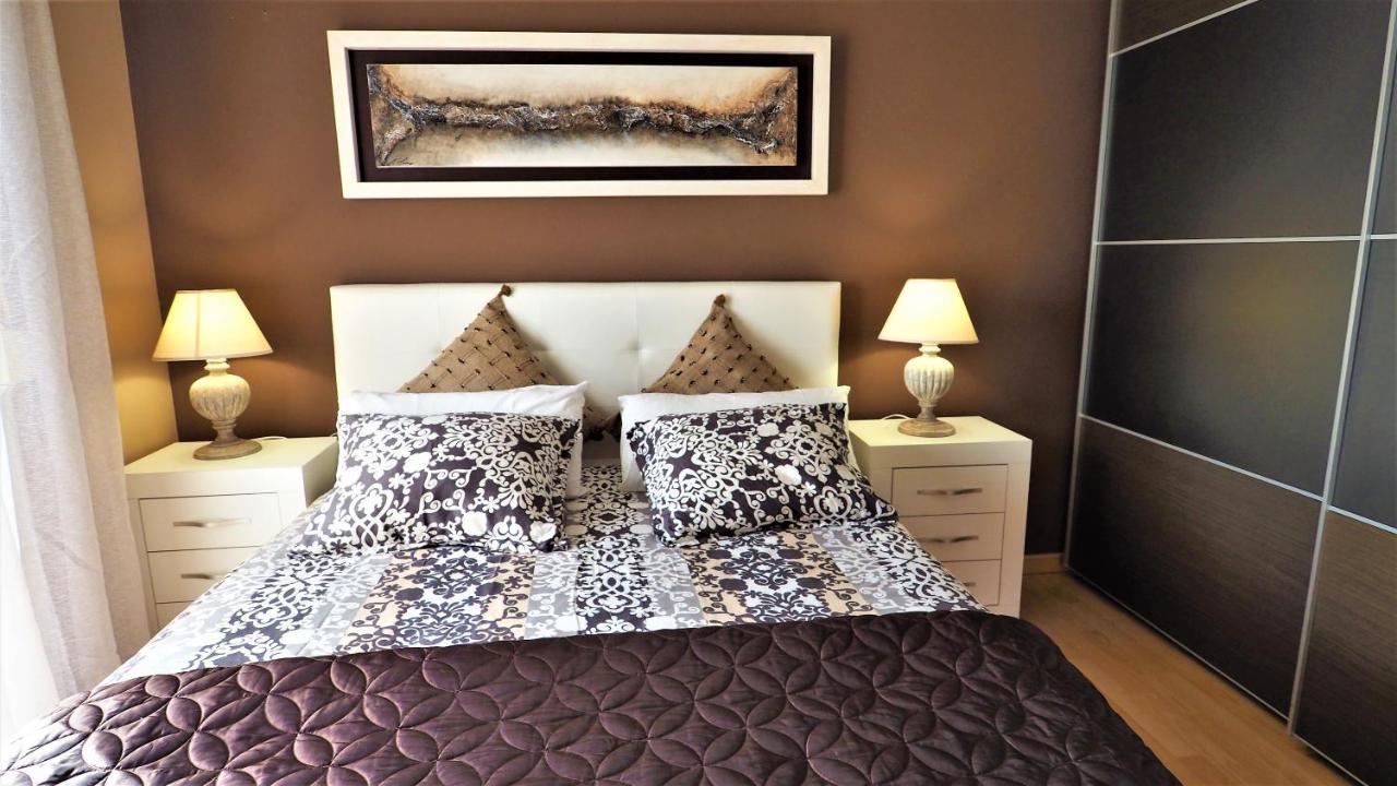 Helena Seaview & Beach-Apartment Montgat Esterno foto