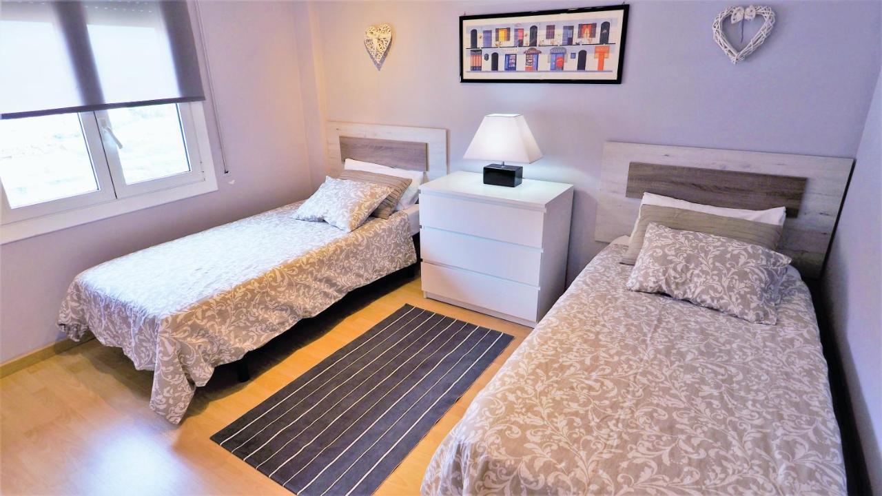 Helena Seaview & Beach-Apartment Montgat Esterno foto